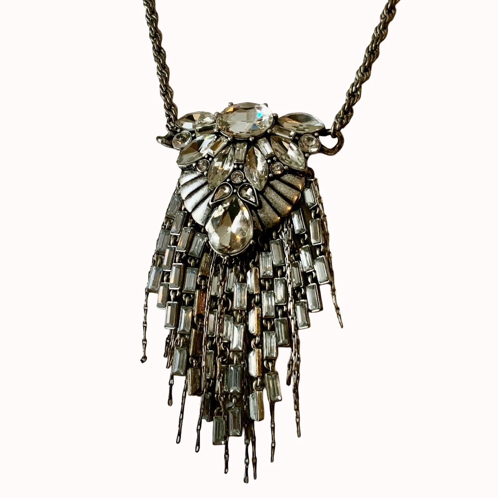 Vintage BANANA REPUBLIC fringe silver tone crystal rhinestone necklace